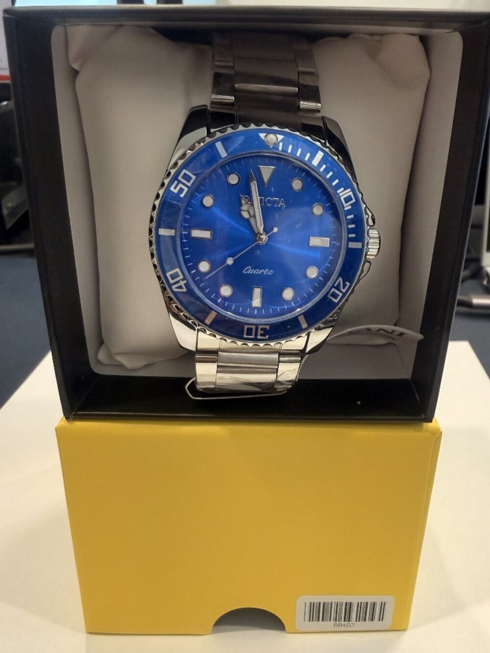 69402 - Invicta Diver Men's Watch - 42mm, Steel (69402)